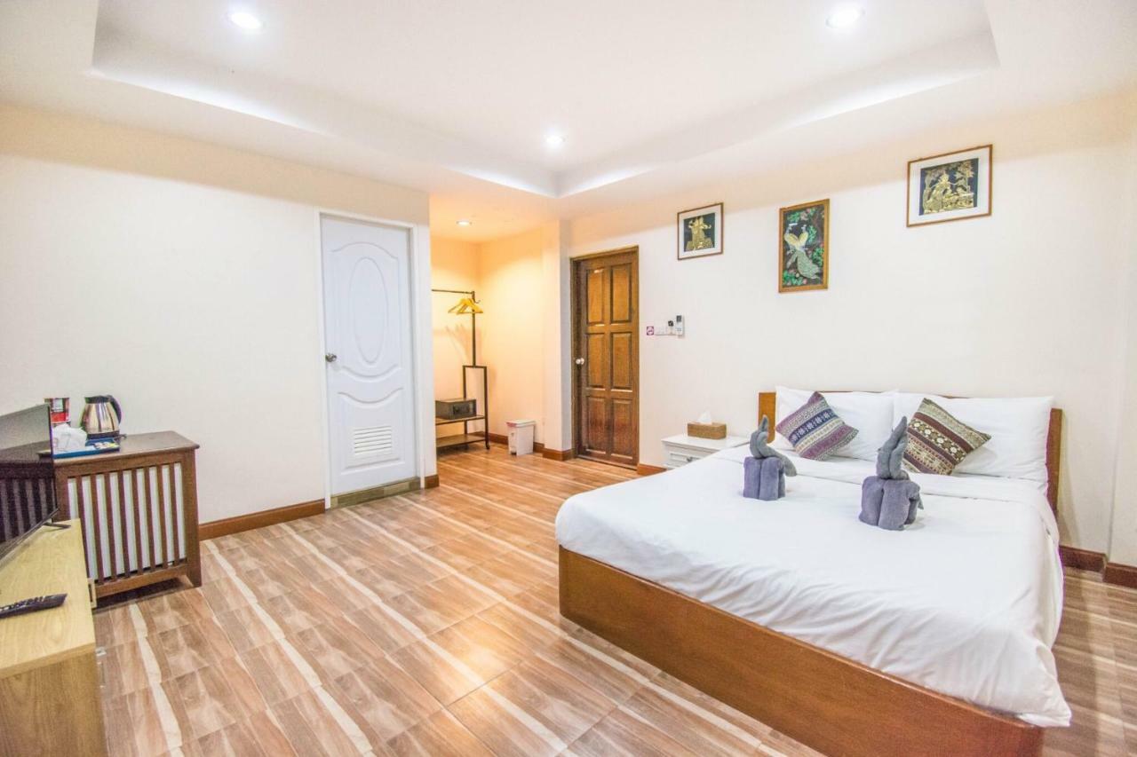 Peng Jai Hotel เชียงใหม่ ภายนอก รูปภาพ