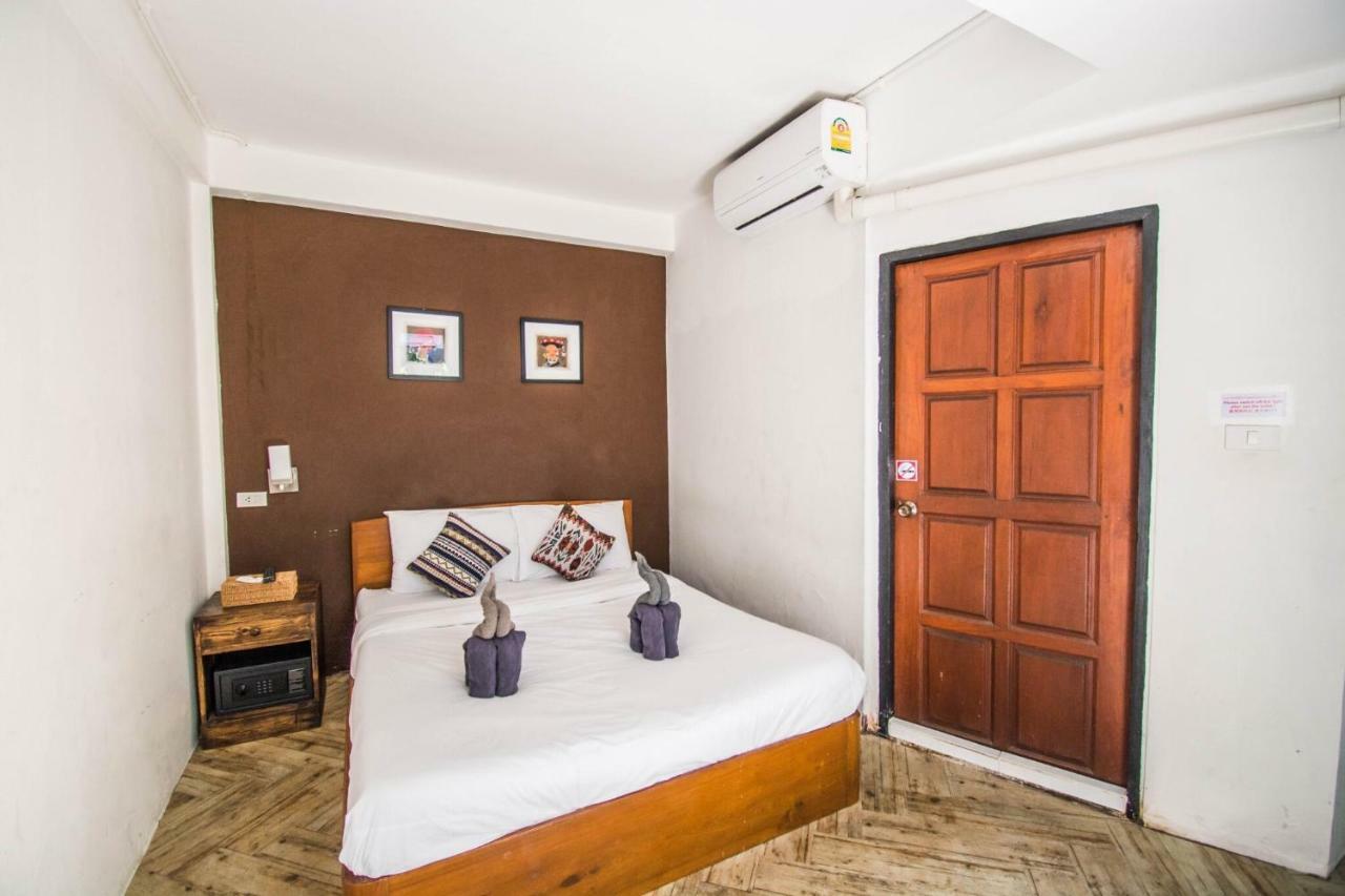 Peng Jai Hotel เชียงใหม่ ภายนอก รูปภาพ